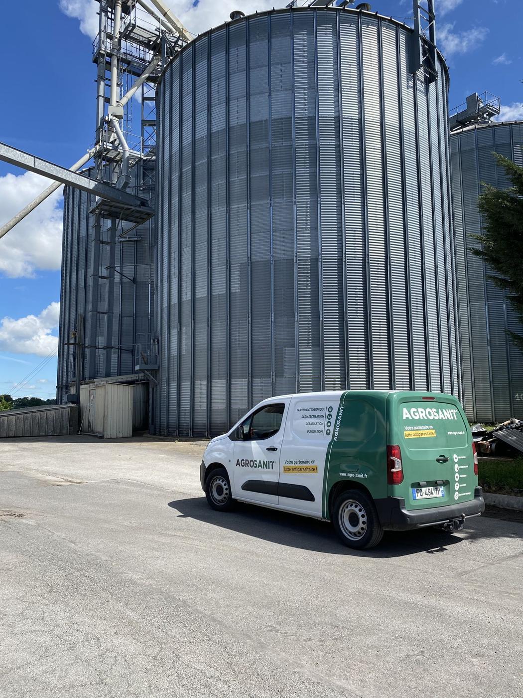 Silos de stockage de céréales, intervention Agrosanit